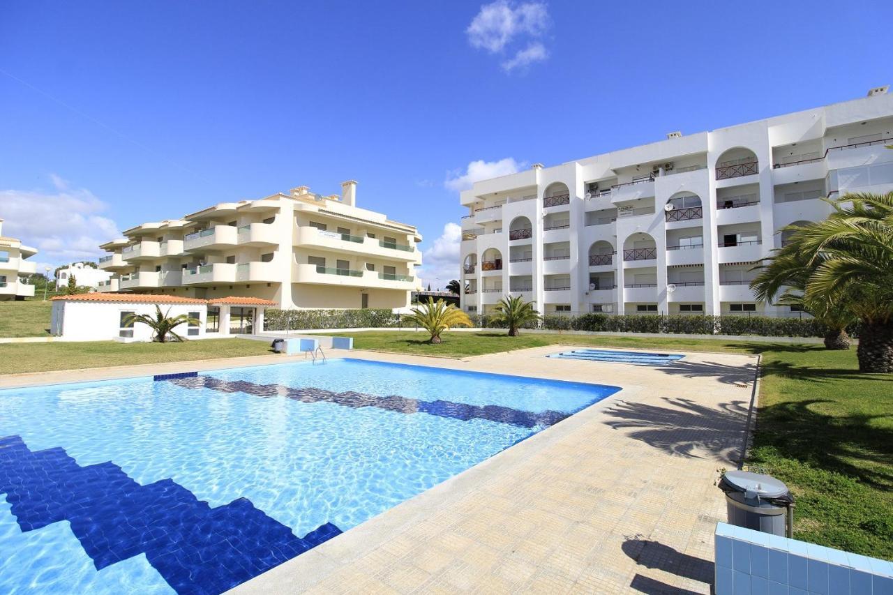 Apartamento Armacao De Pera Brightness With Pool By Homing Exterior foto