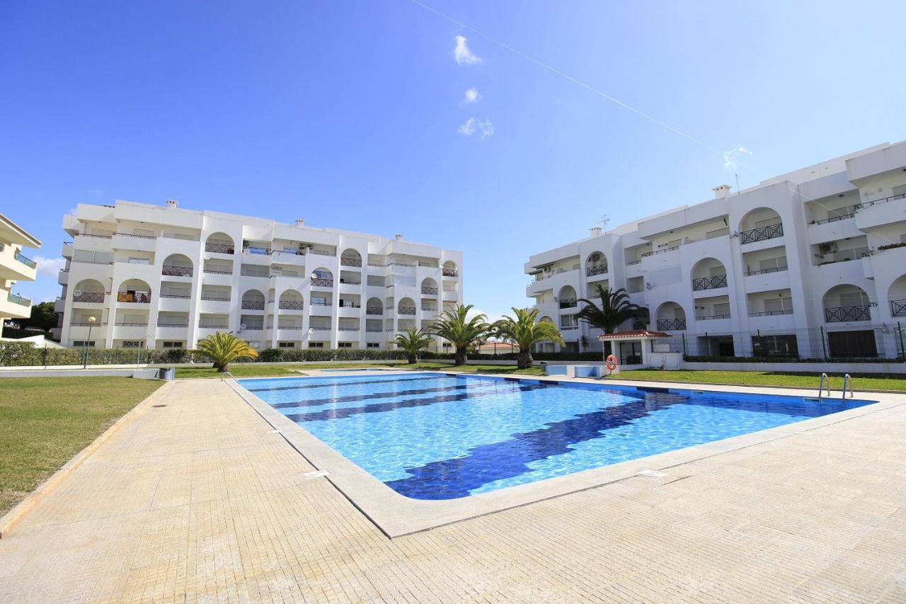 Apartamento Armacao De Pera Brightness With Pool By Homing Exterior foto