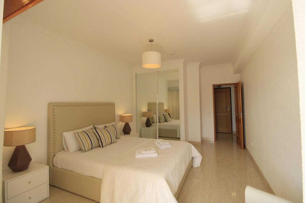 Apartamento Armacao De Pera Brightness With Pool By Homing Exterior foto