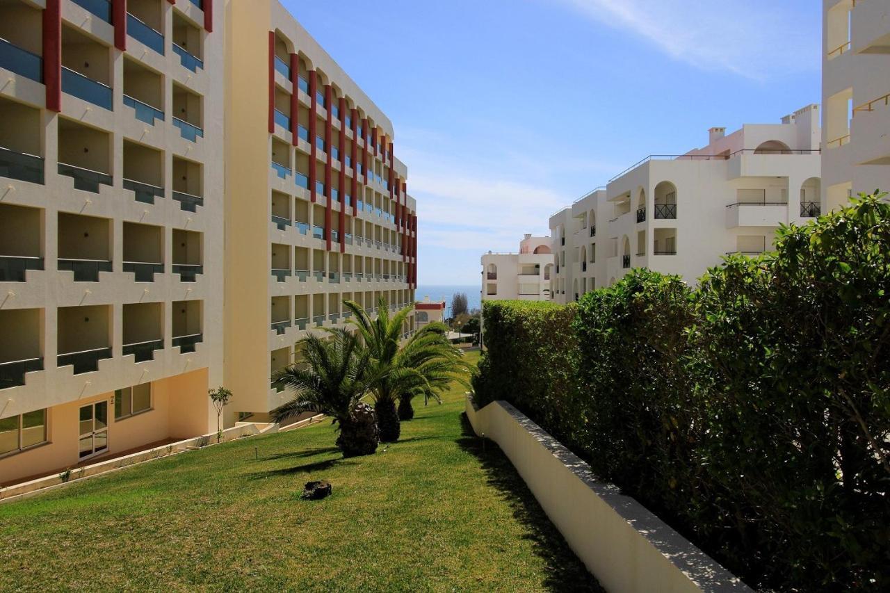 Apartamento Armacao De Pera Brightness With Pool By Homing Exterior foto
